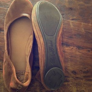 Leather lucky brand flats